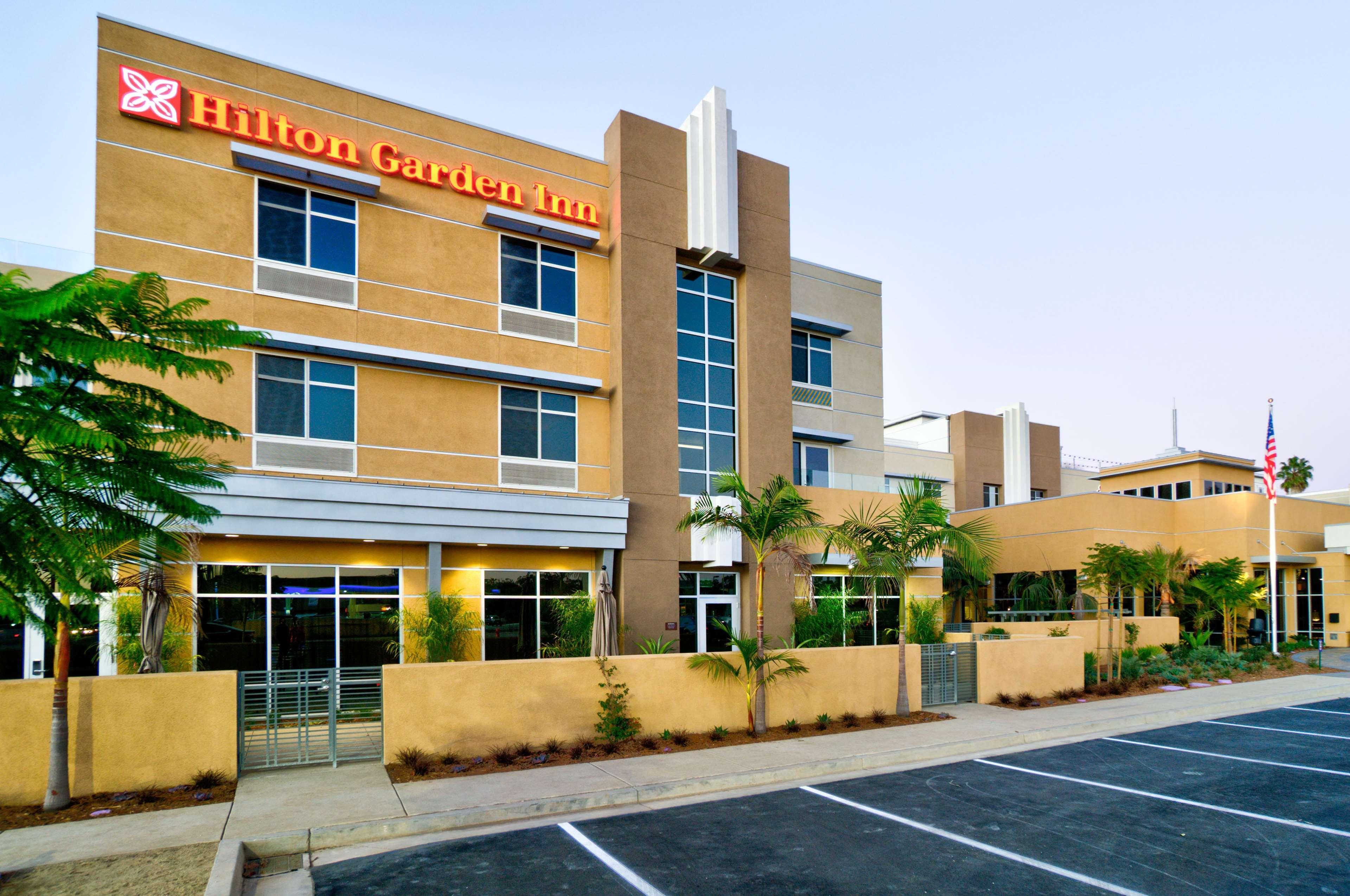 Hilton Garden Inn Santa Barbara/Goleta Exterior photo