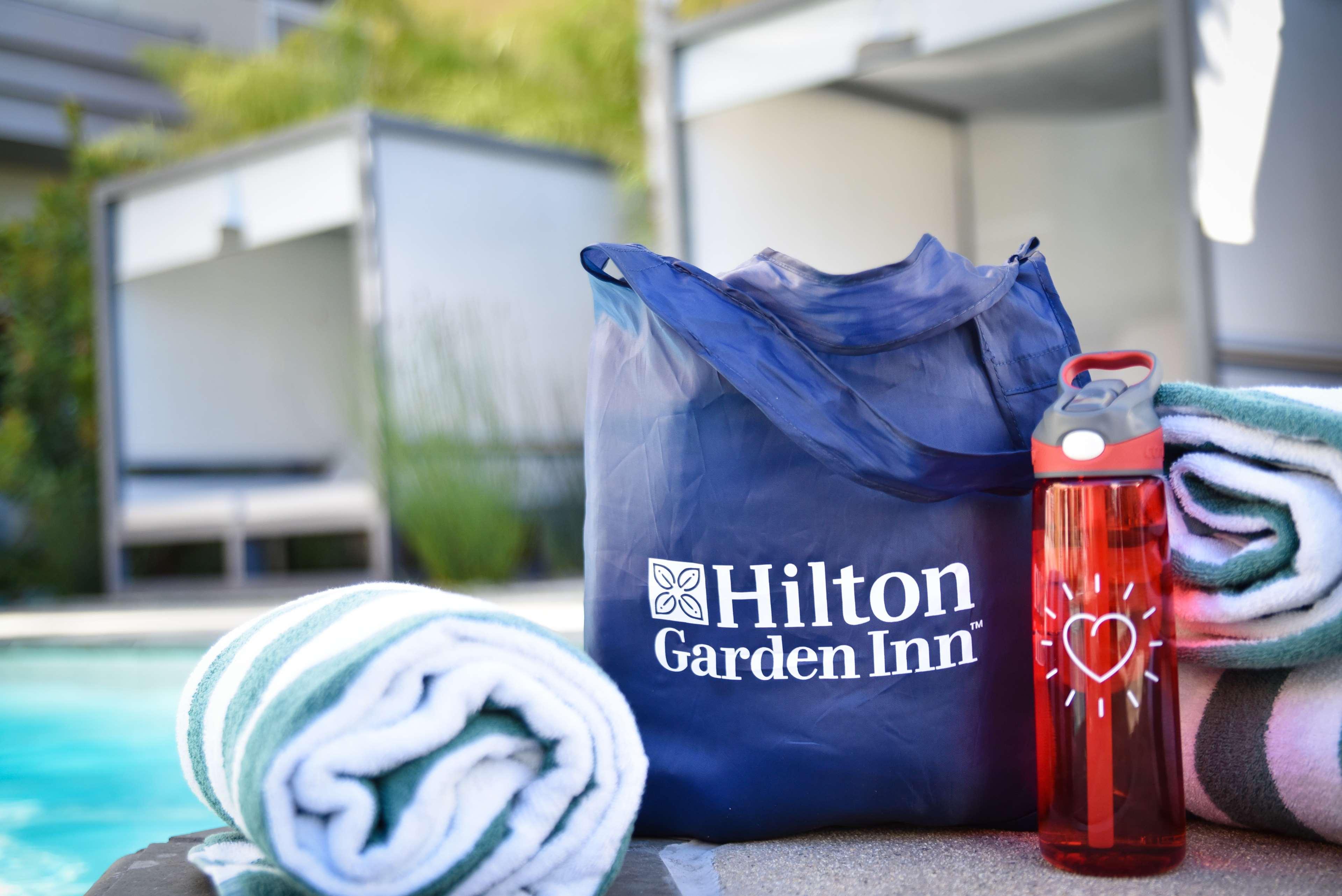 Hilton Garden Inn Santa Barbara/Goleta Exterior photo