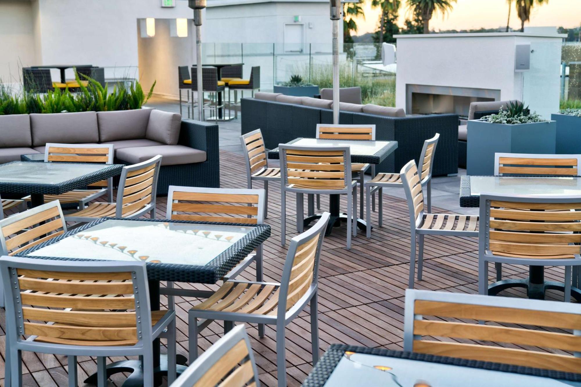Hilton Garden Inn Santa Barbara/Goleta Exterior photo